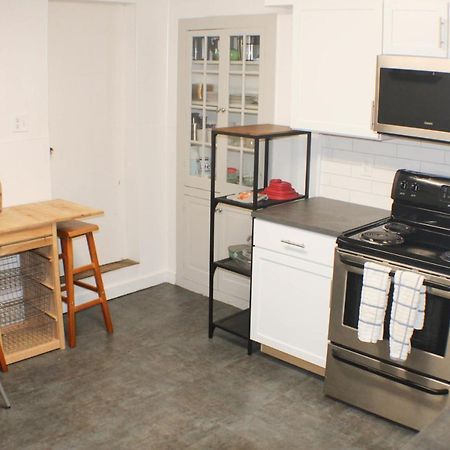 Urban Oasis - 3Br 2Ba - City View- Private Parking พิตต์สเบิร์ก ภายนอก รูปภาพ