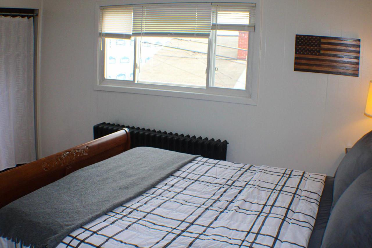 Urban Oasis - 3Br 2Ba - City View- Private Parking พิตต์สเบิร์ก ภายนอก รูปภาพ